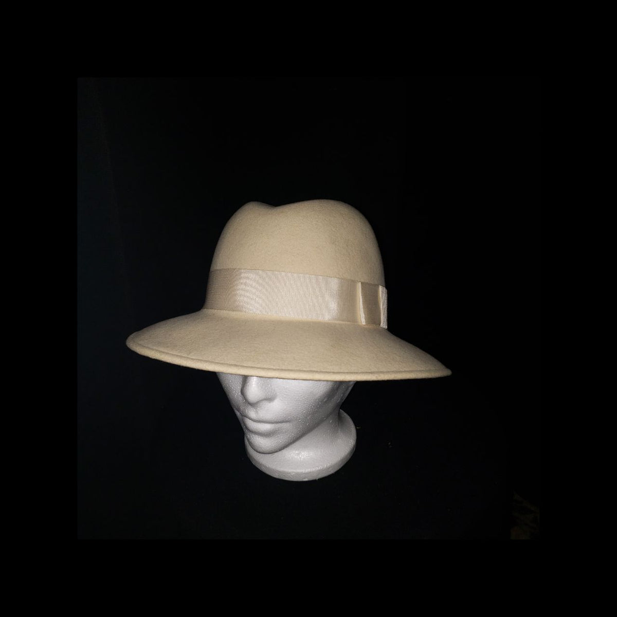 Vintage Ivory Wool Felt Wide Brim Fedora Hat with Satin Ribbon Band