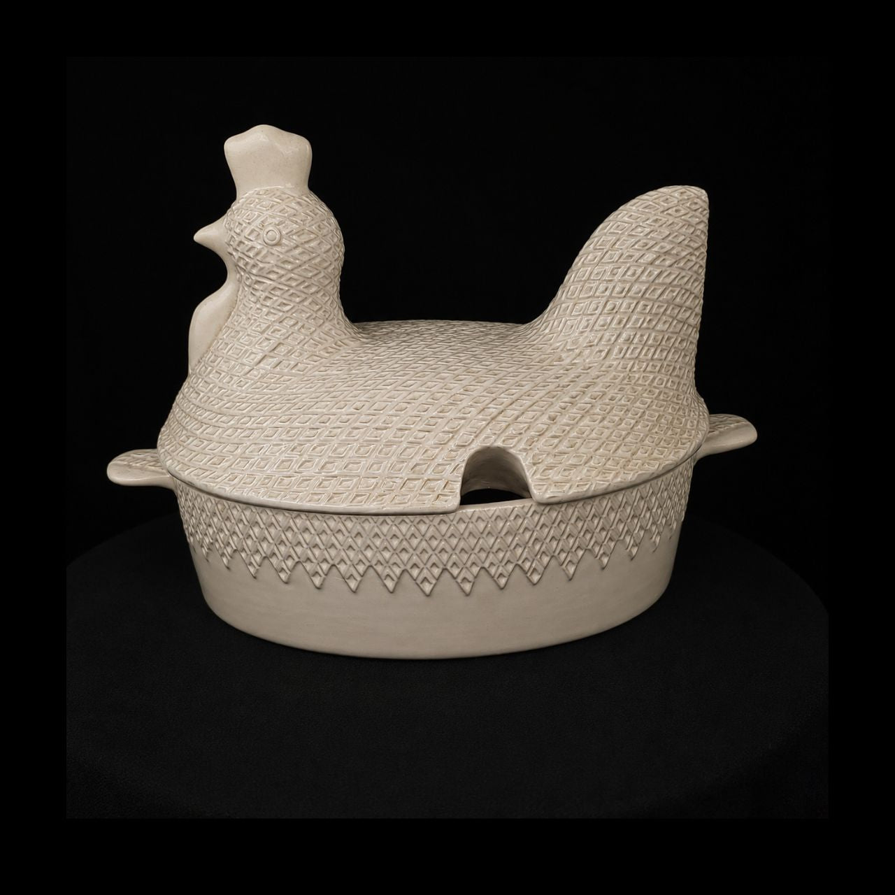 Vintage Whittier Potteries 1977 White Hen Covered Soup Tureen