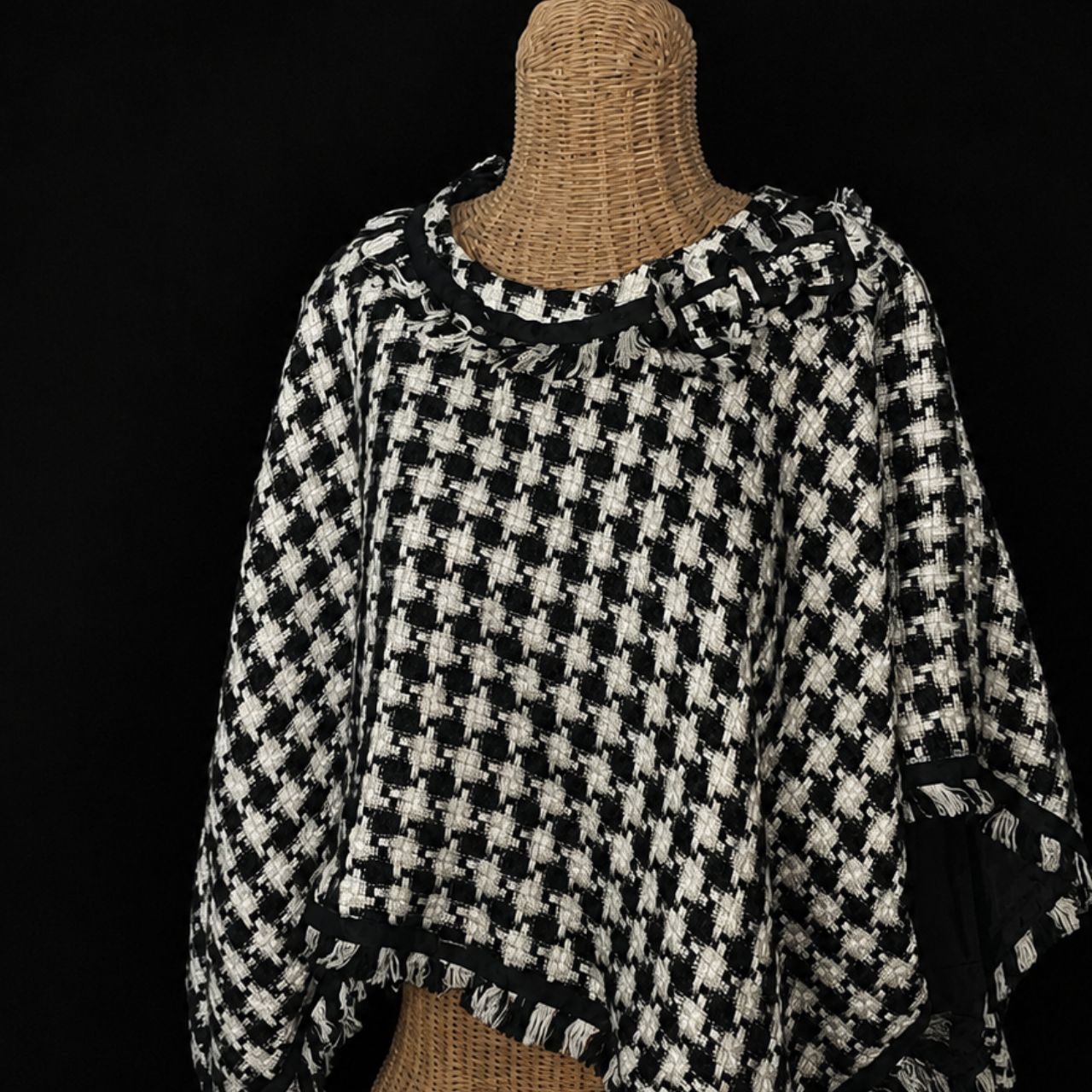 Black & White Houndstooth Poncho Shawl with Fringe