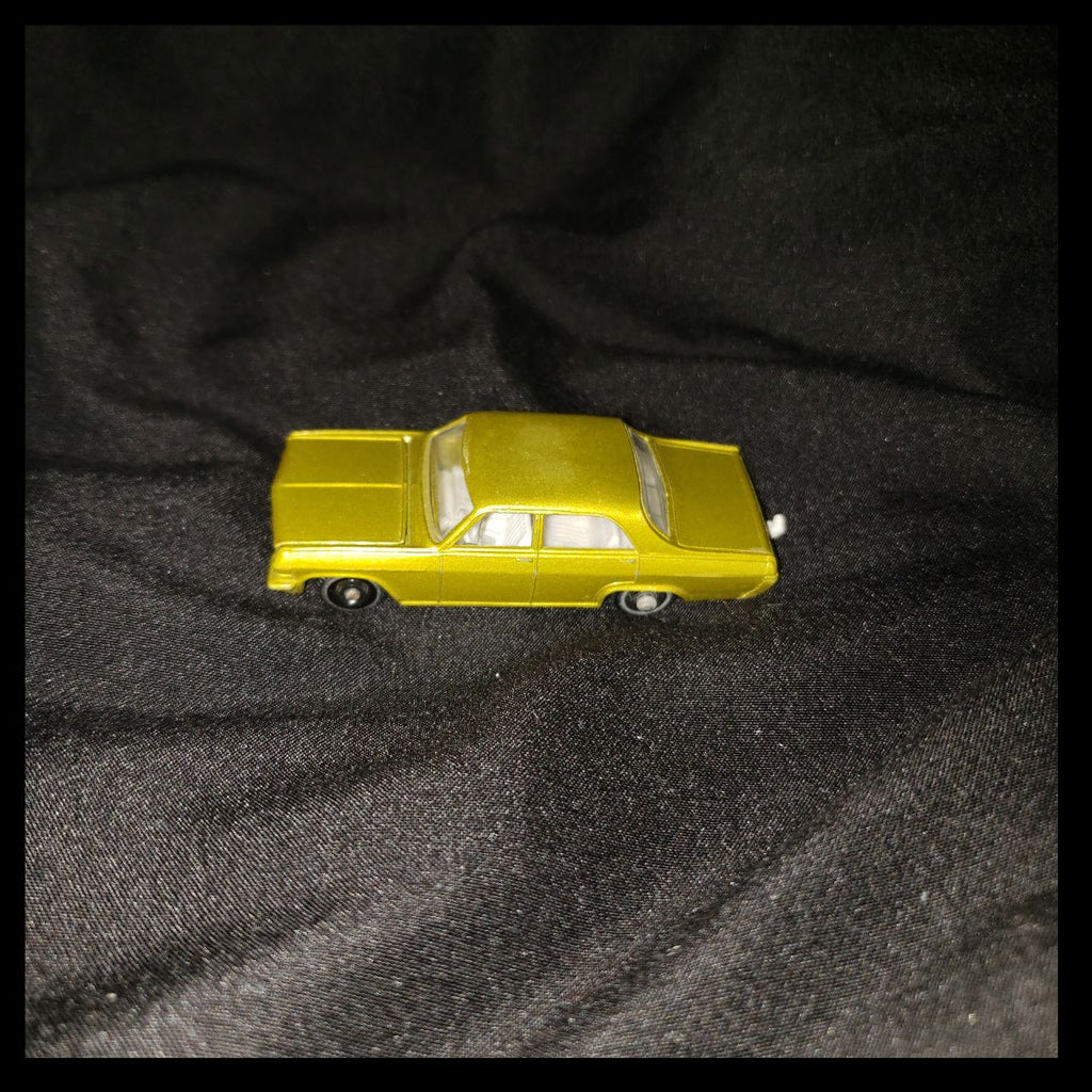 Vintage Matchbox Series No. 36 Opel Diplomat Die-Cast Car